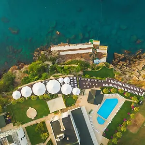4* فندق كلوب فالكون